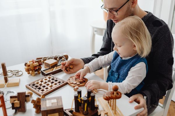 Mieux choisir des jeux adaptés pour tous les âges